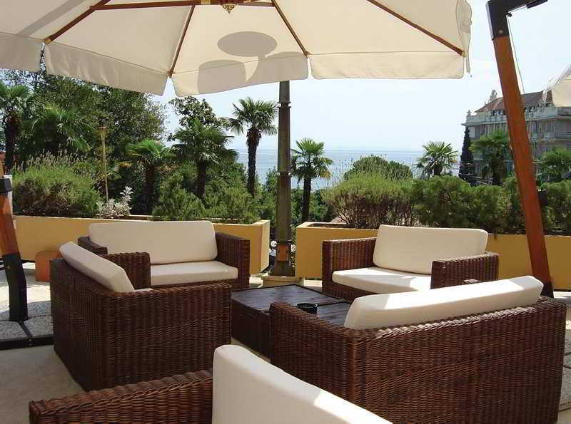 Hotel Opatija Instalações foto
