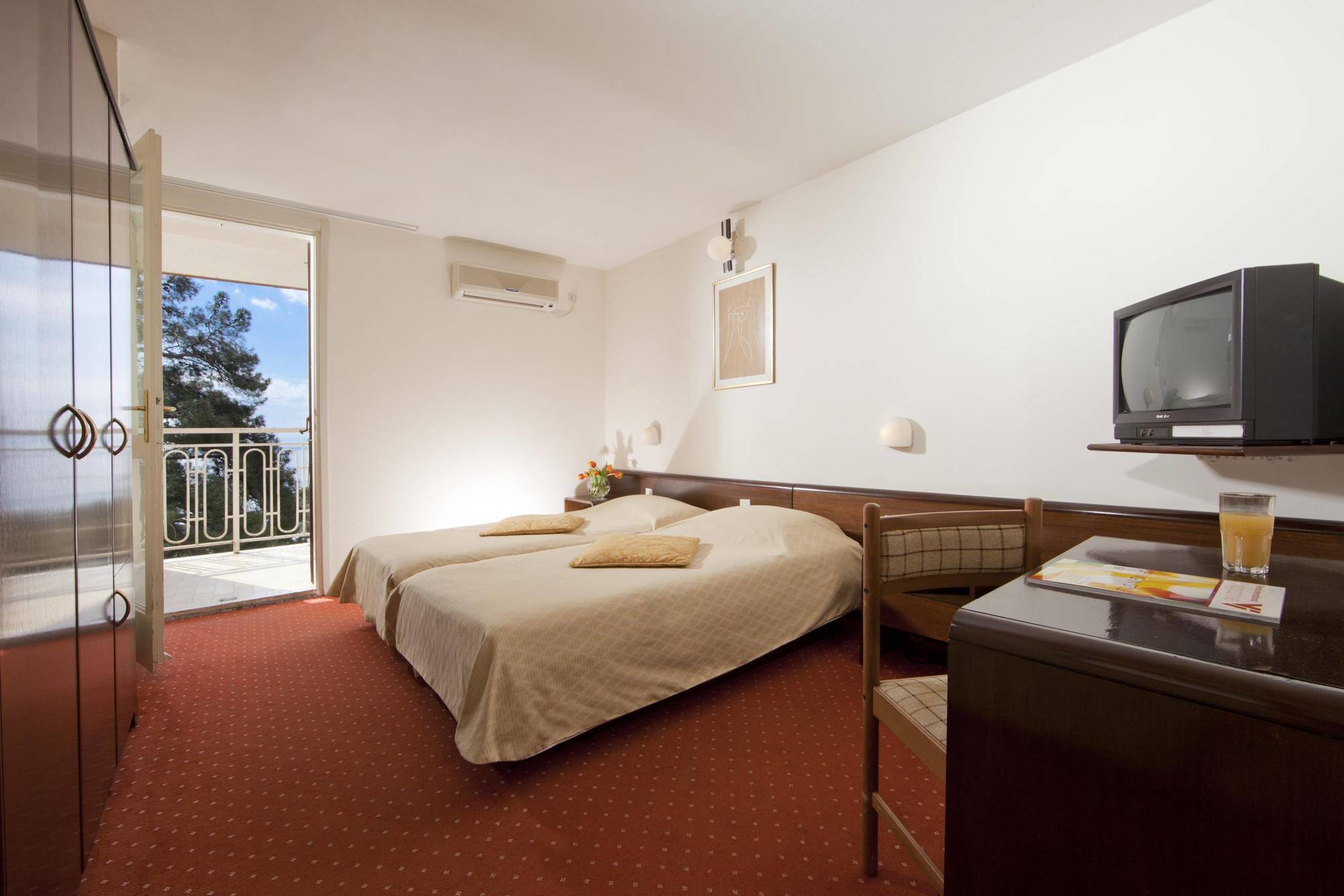 Hotel Opatija Exterior foto