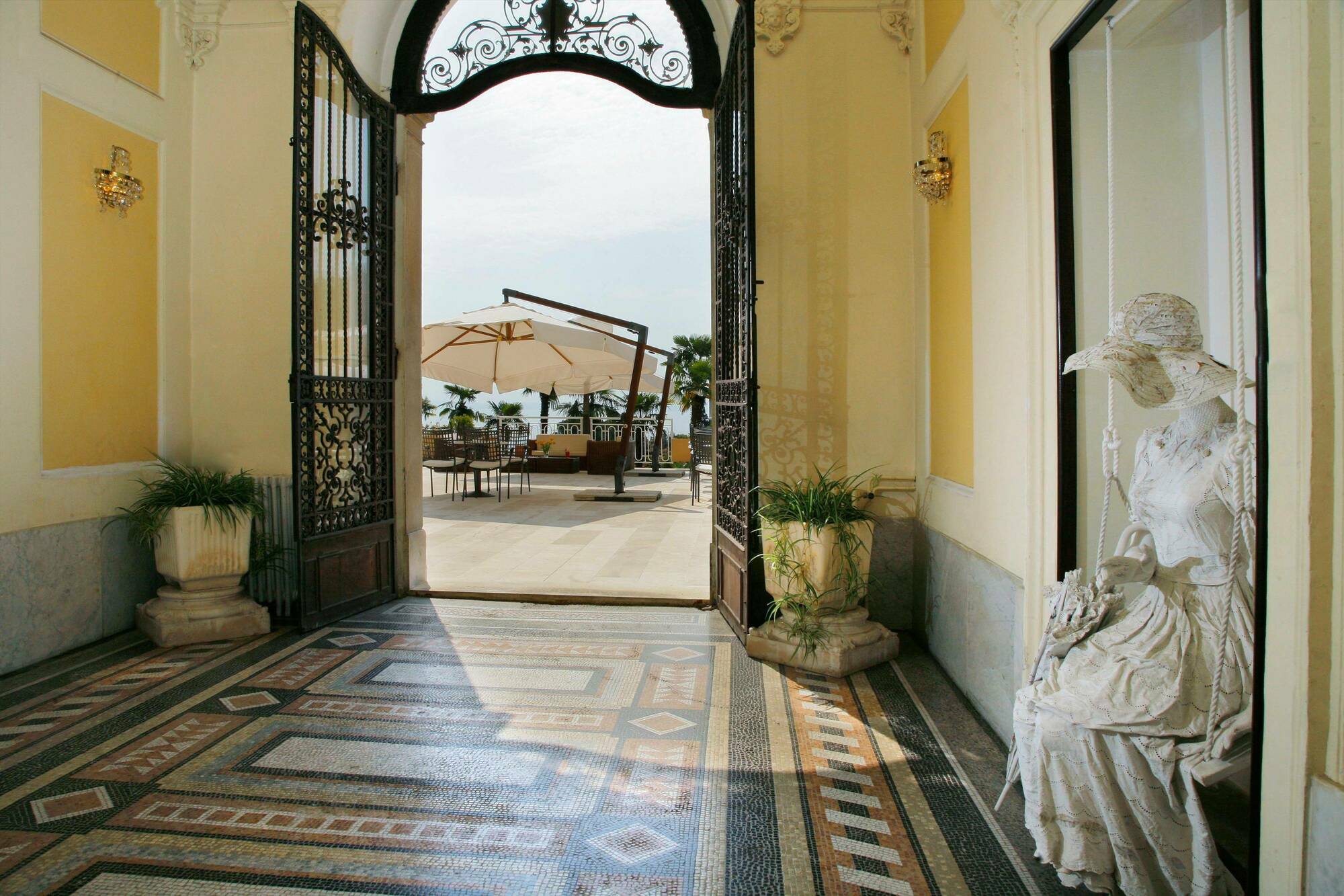 Hotel Opatija Exterior foto
